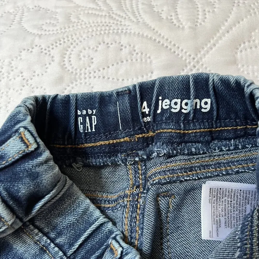Gap Denim Pull On Jeggings Size 4